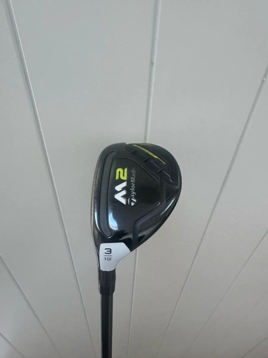 Taylormade M2 (2017) 3 Hybrid Left Handed - Image 1