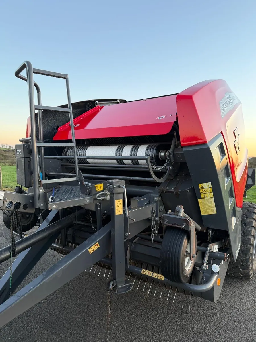 Massey Ferguson 3130f round baler - Image 4