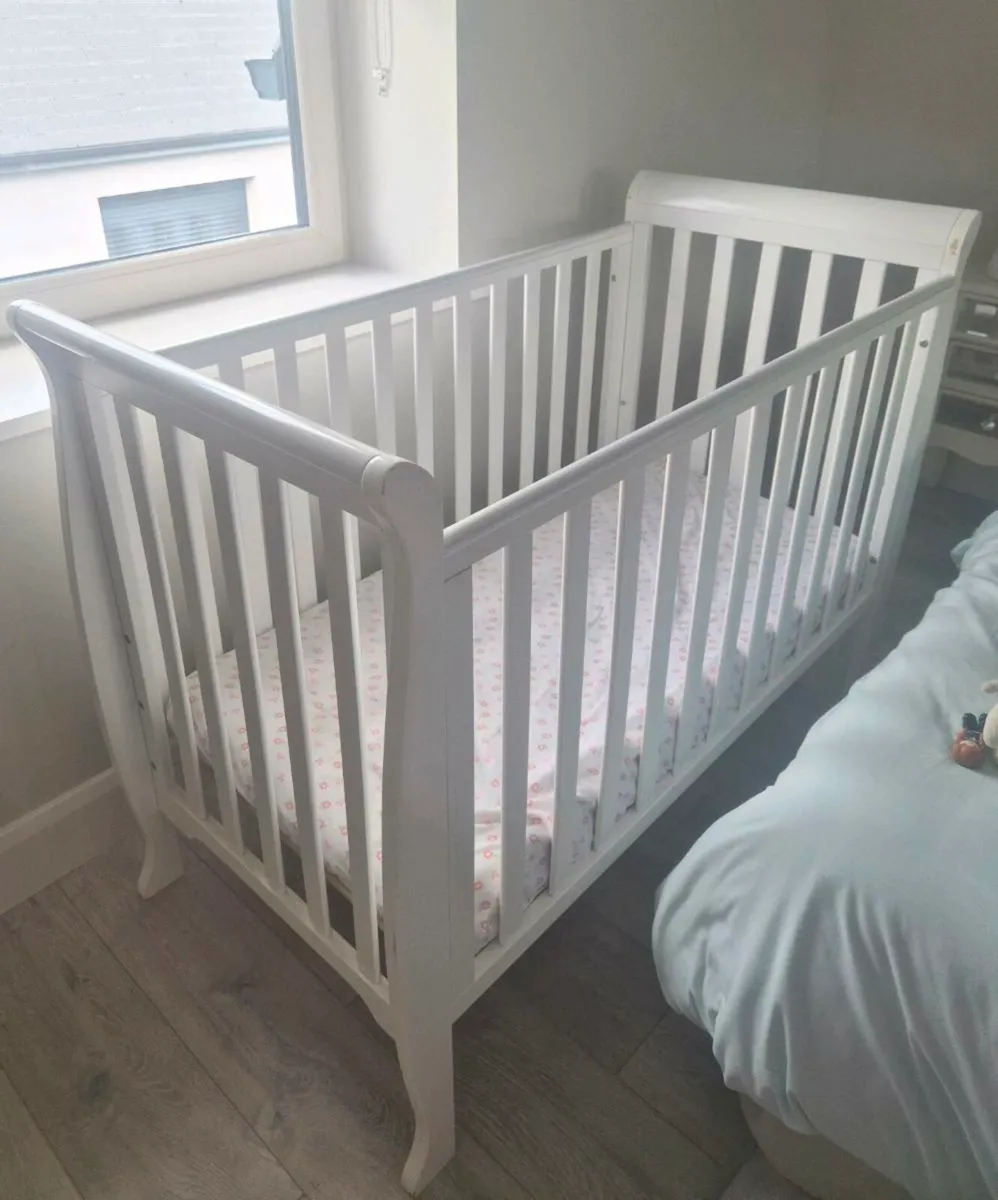 BR Baby Cot - Image 1