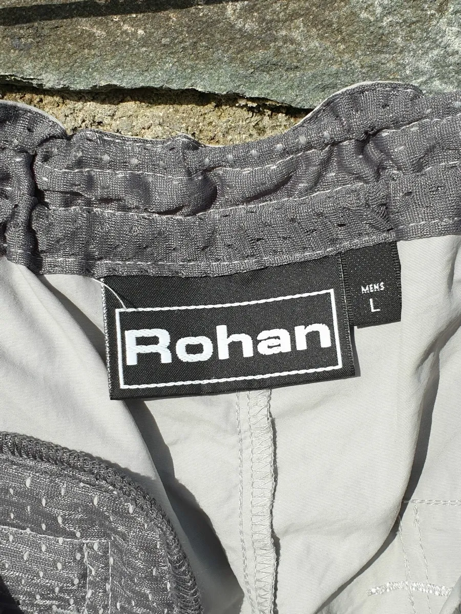 Rohan grey hiking trousers size Large - Image 4