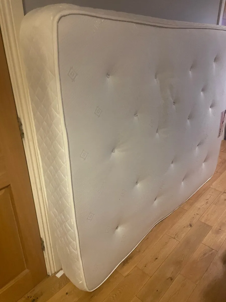 mattress - Image 3