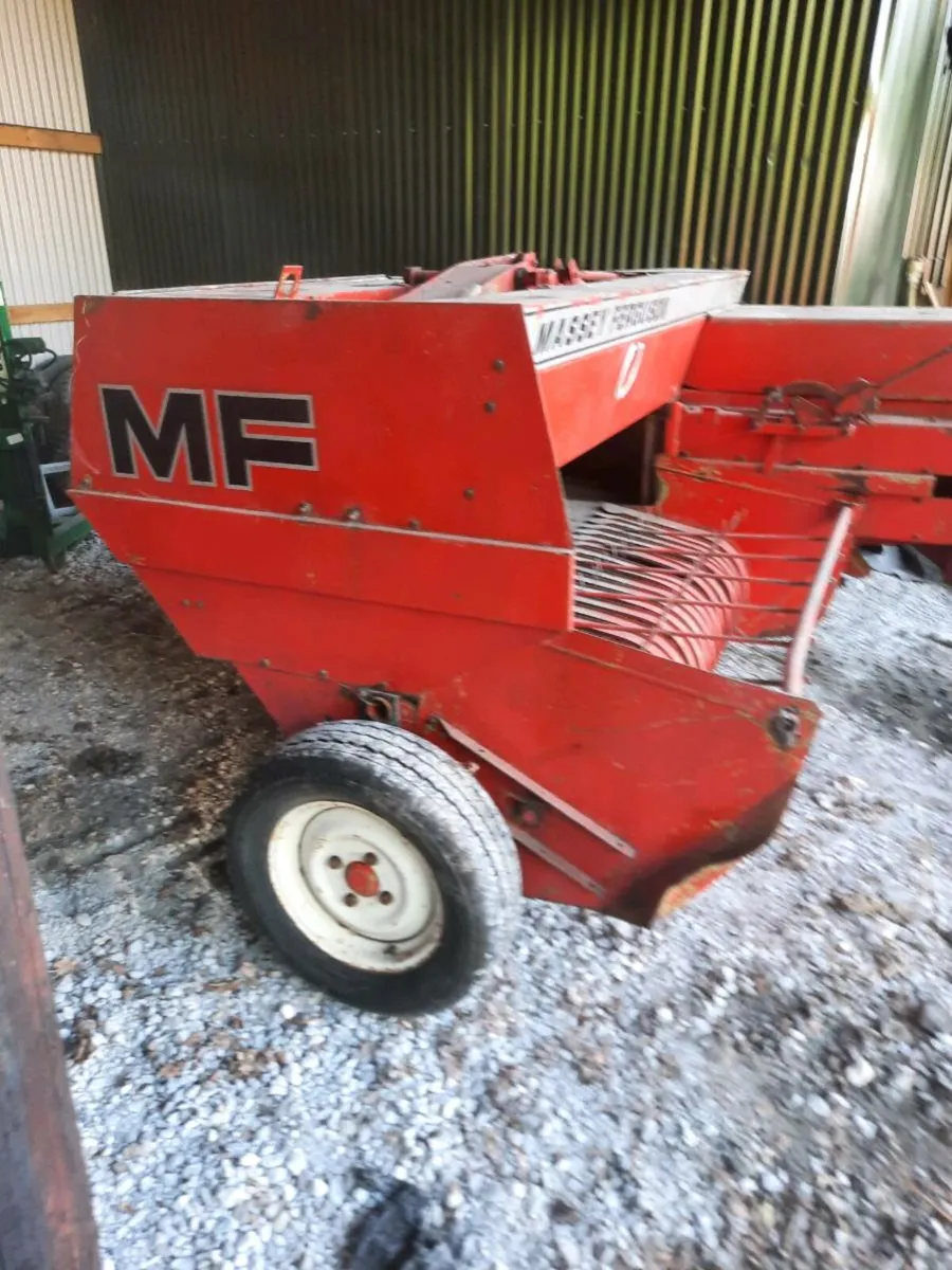 Massey ferguson 3 square baler - Image 2