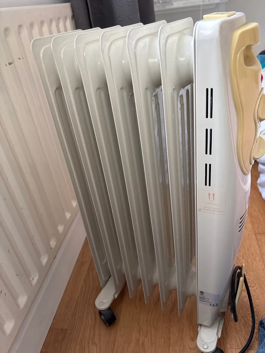 Blyss plug-in heater - Image 3