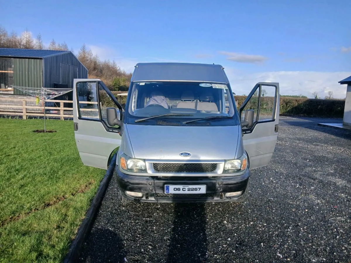 Ford Transit - Image 3