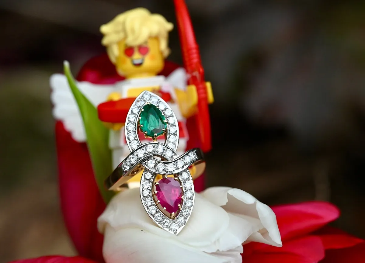 Vintage 1960s  Emerald, Ruby & Diamond Ring - Image 2