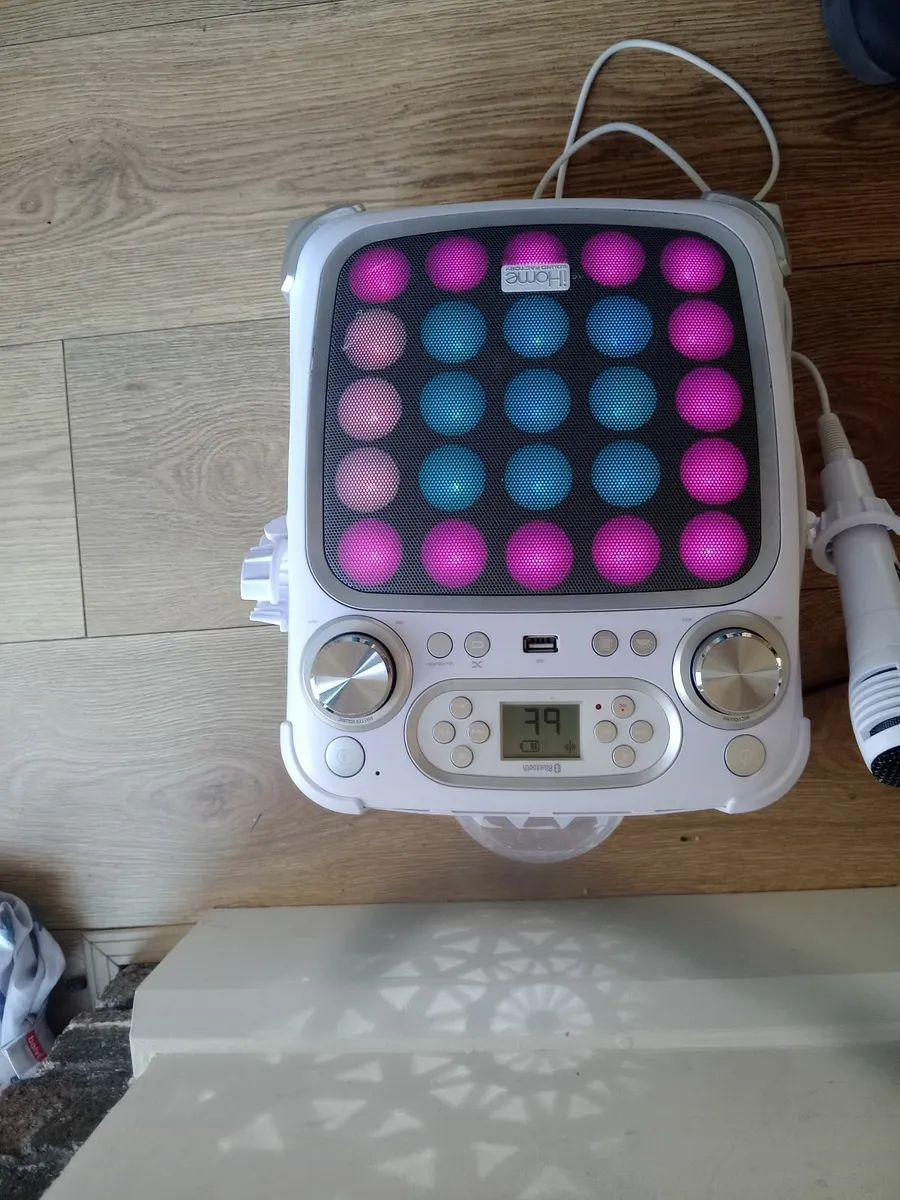 Kids karaoke machine