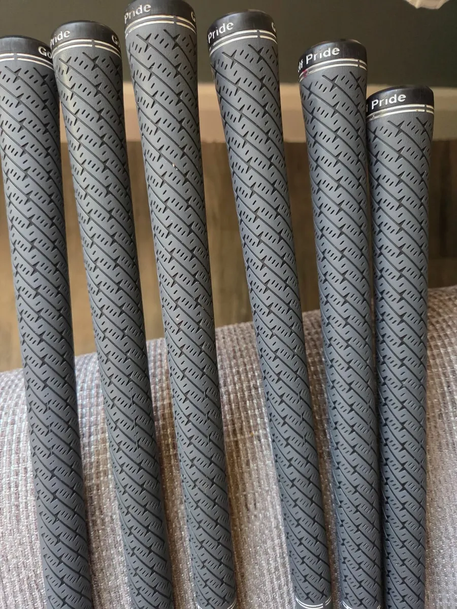 Taylormade P790 irons - Image 3