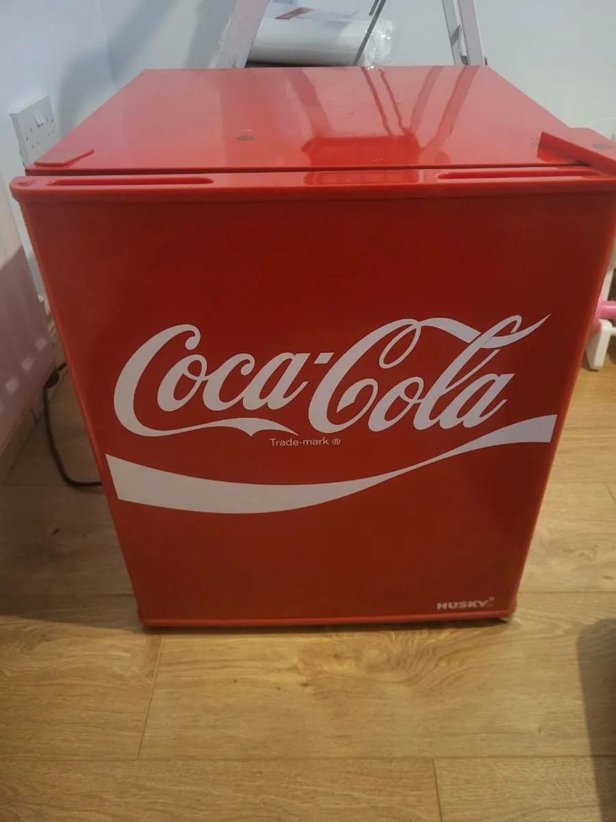 Coca Cola Fridge - Image 1