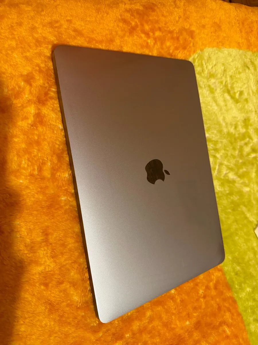 Macbook Air M1 Liquid Damaged - Image 1