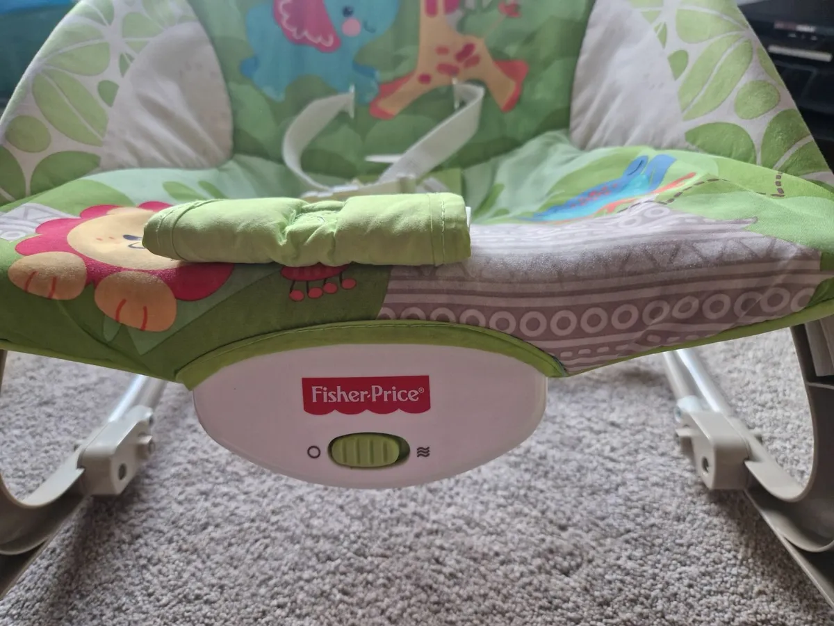 Fischer price baby chair - Image 4