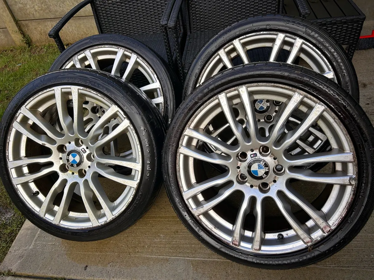 Genuine 19” bmw alloys - Image 1