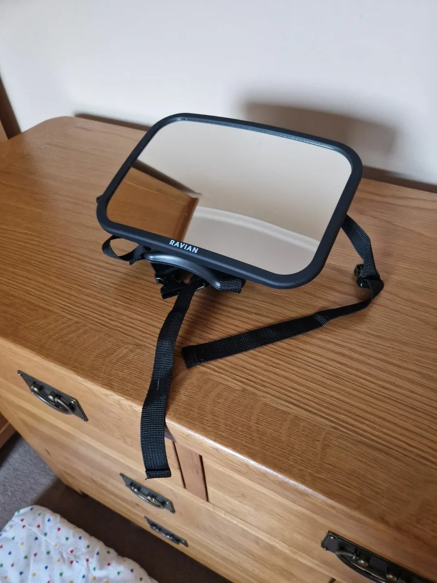 Baby car backseat mirror x2 - Image 1