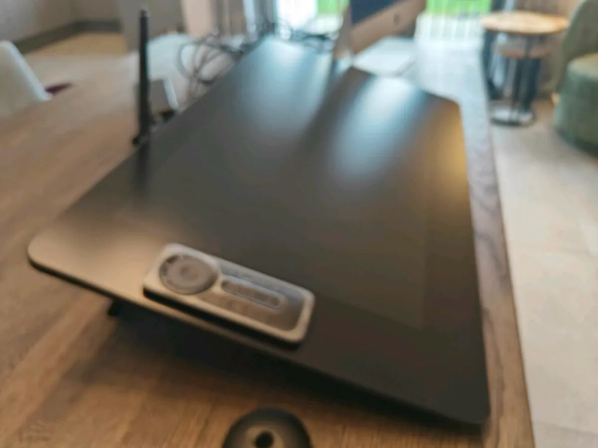 Wacom Cintiq Pro 24 - Image 2