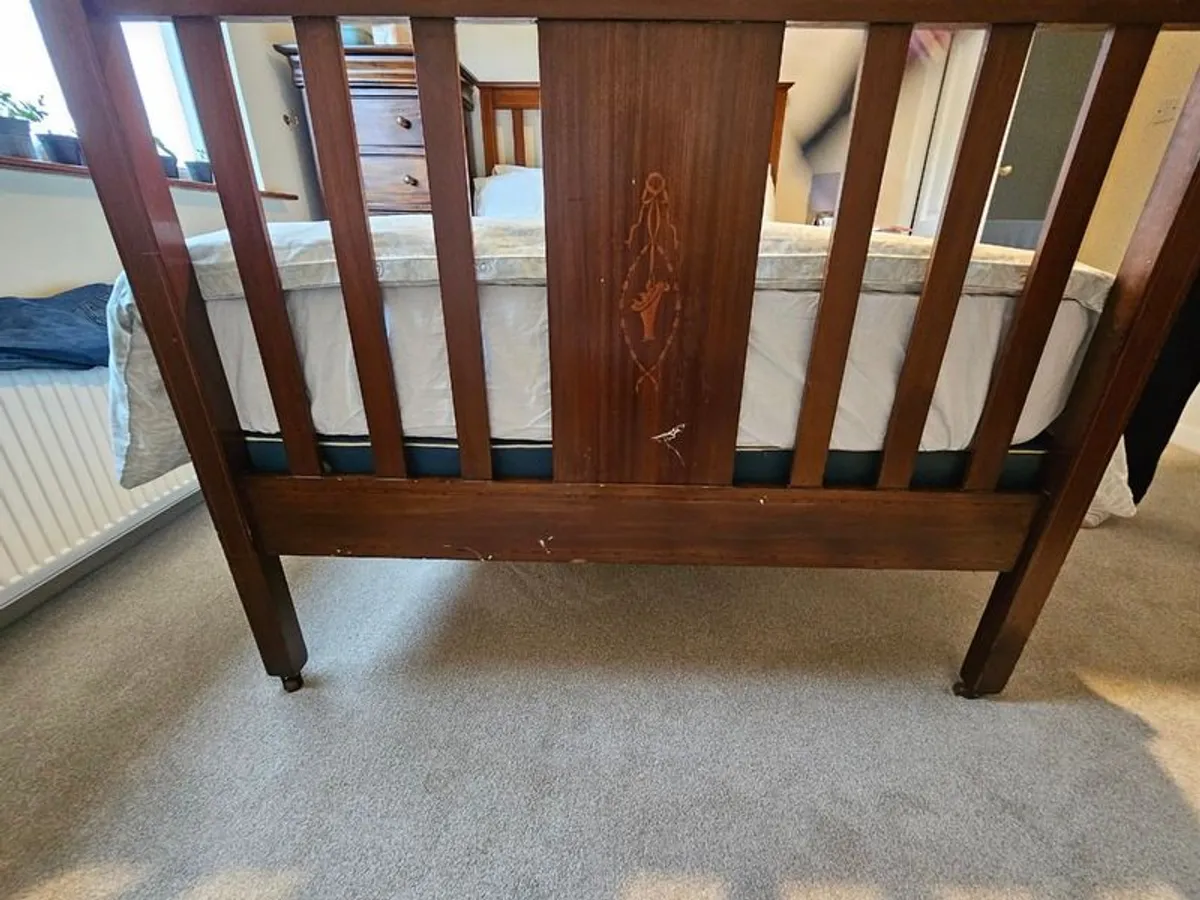 Stunning Antique Mahogany Double Bed , Unique Statement Piece - Image 4