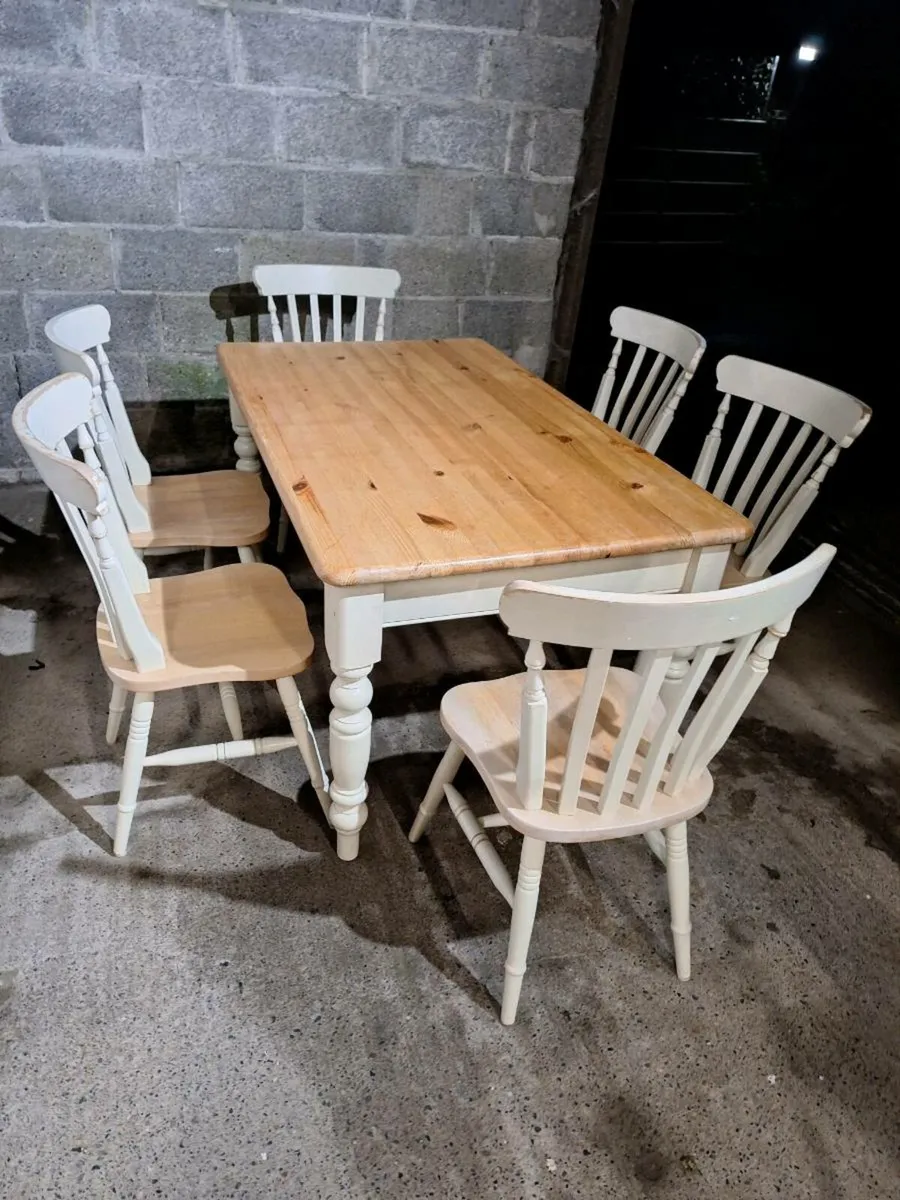 Solid table with 6 chairs (DELIVERY) - Image 4