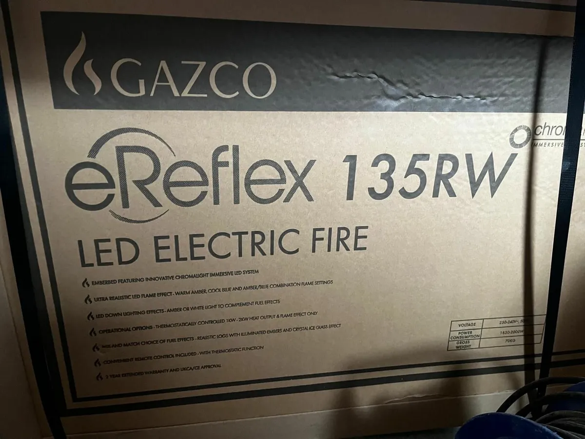 Gazco eReflex 135RW LED electric fireplace x 2 - Image 2