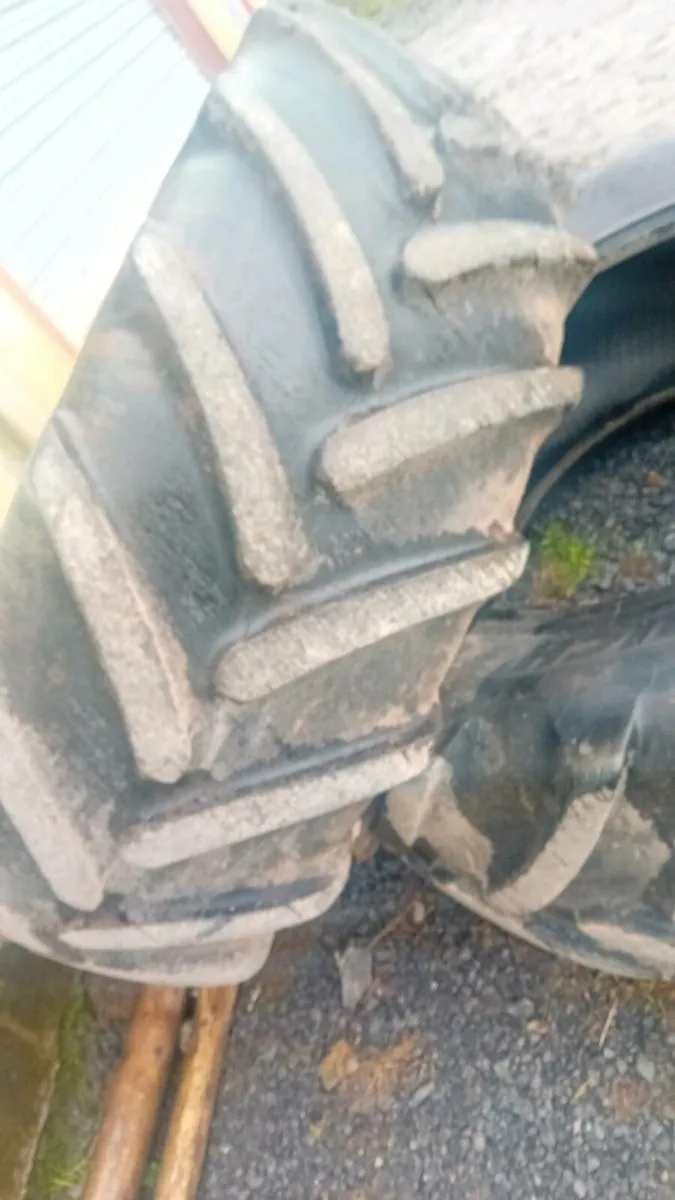 600 65 38 michelin - Image 2