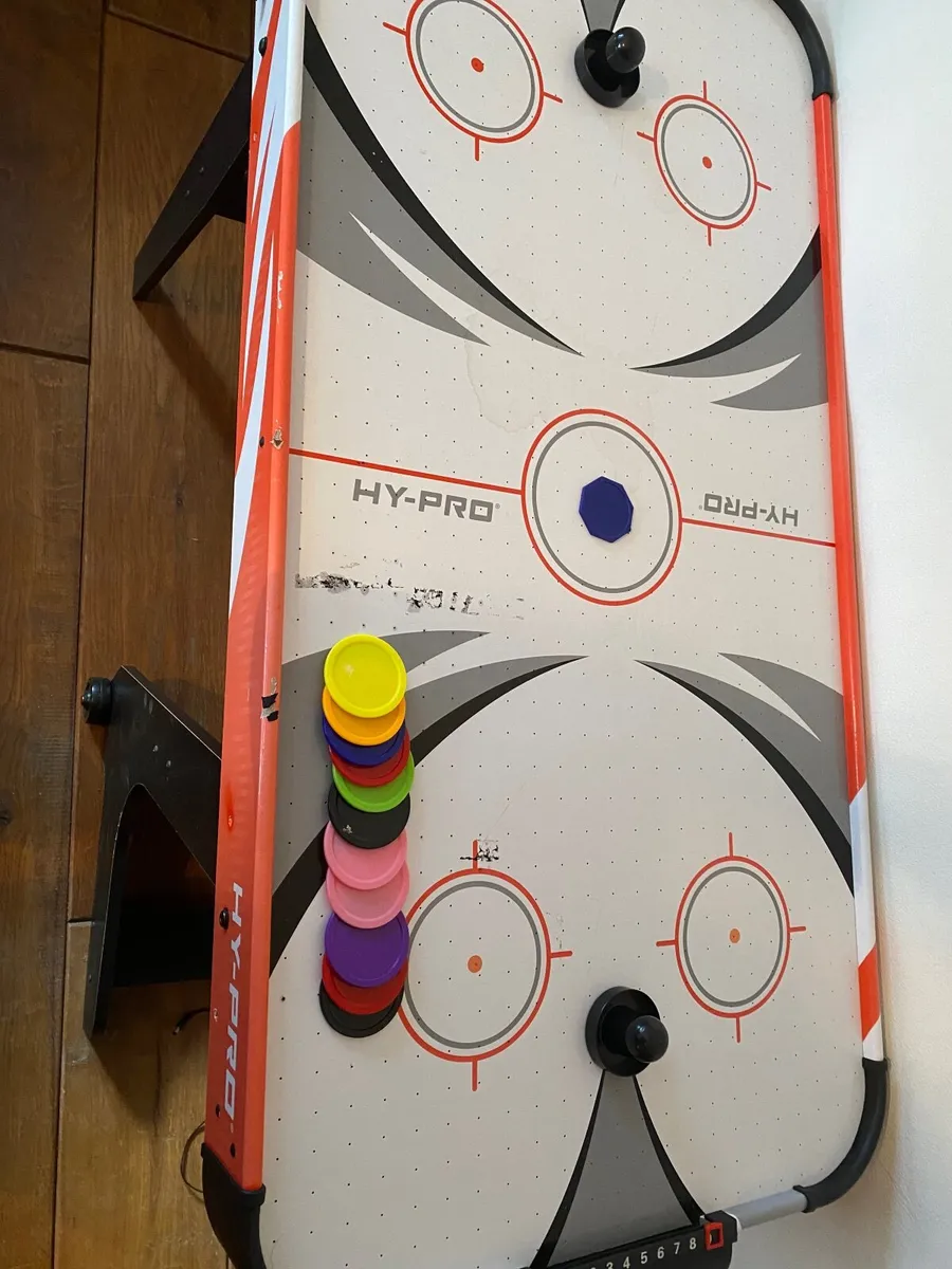 Air Hockey Table - Image 2
