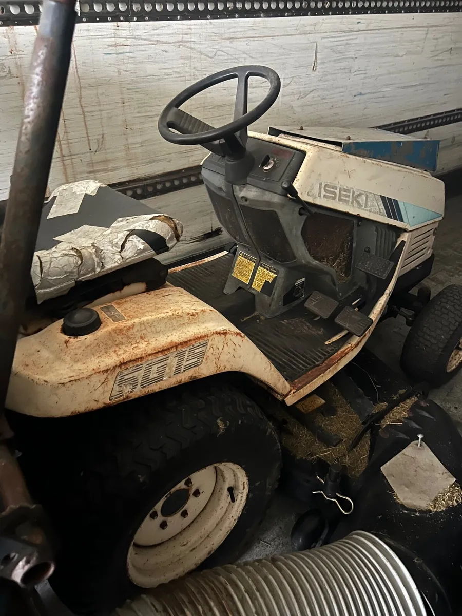 Iseki sg15 diesel mower. - Image 3