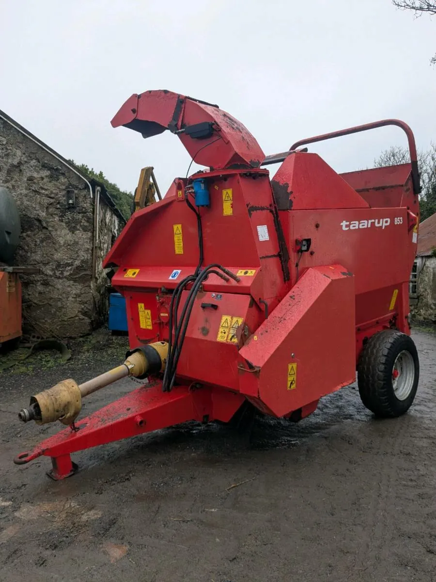 Taarup Bale Chopper - Image 1