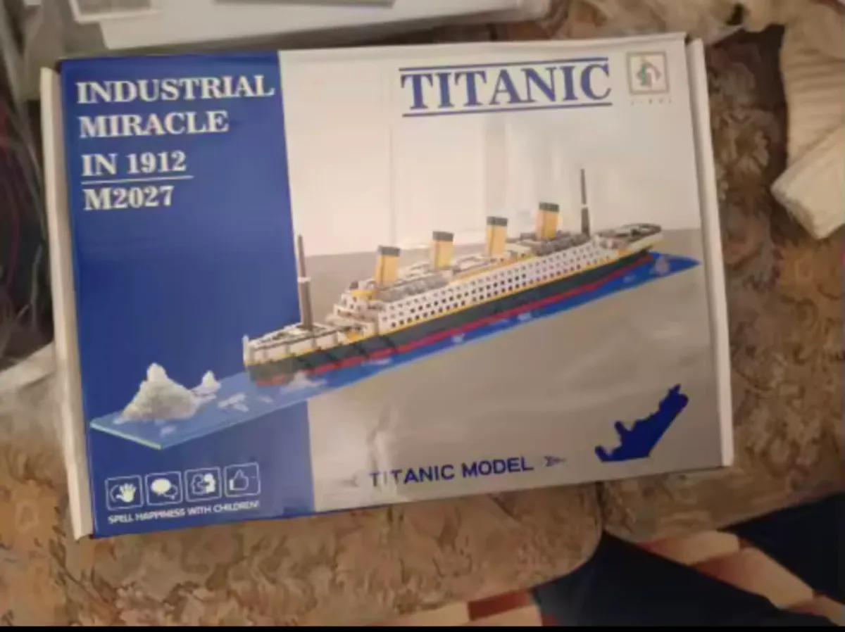 Titanic micro building blocks model 1878 pcs - Image 2