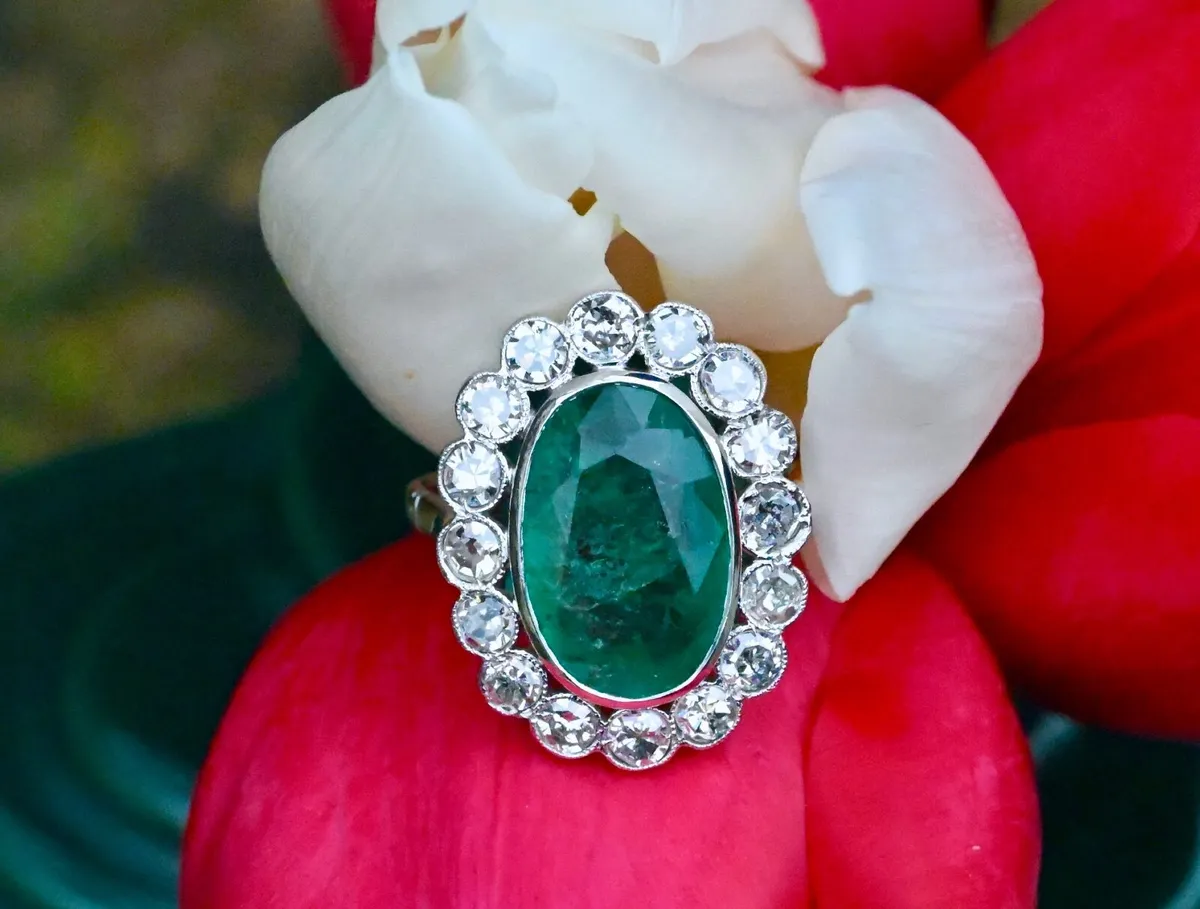 Vintage 1950s Emerald & Diamond Ring - 18ct - Image 3