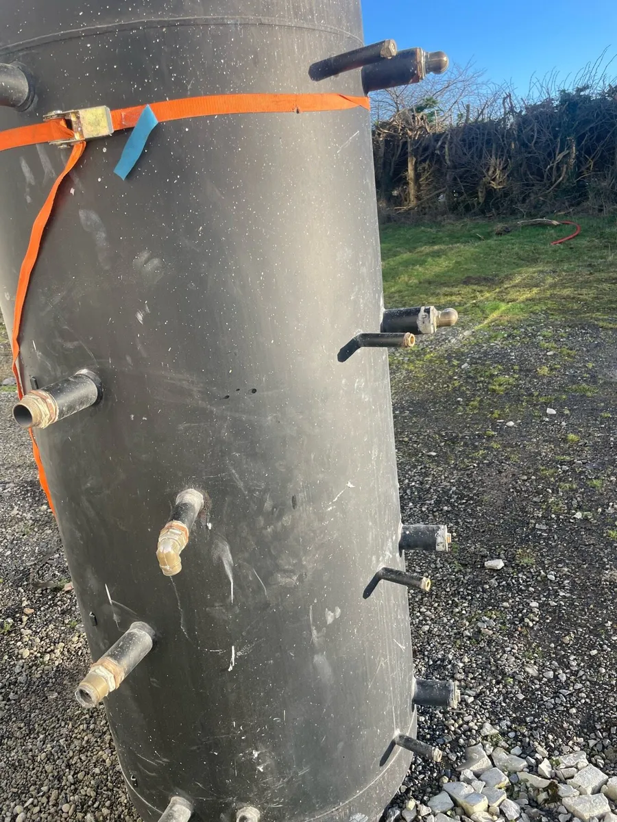 Buffer tank 1000 L - Image 4