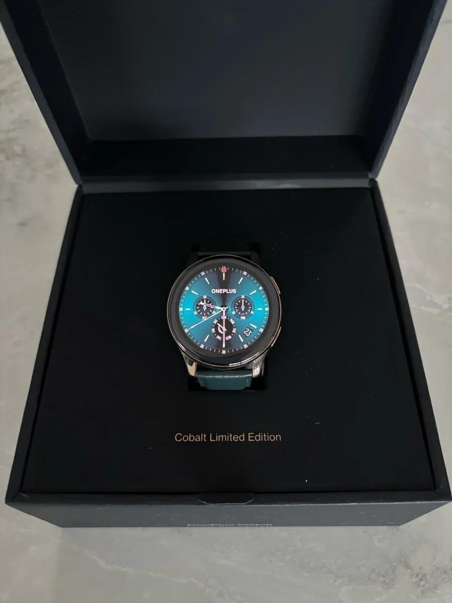 OnePlus Smartwatch - Cobalt Limited Edition - Image 1