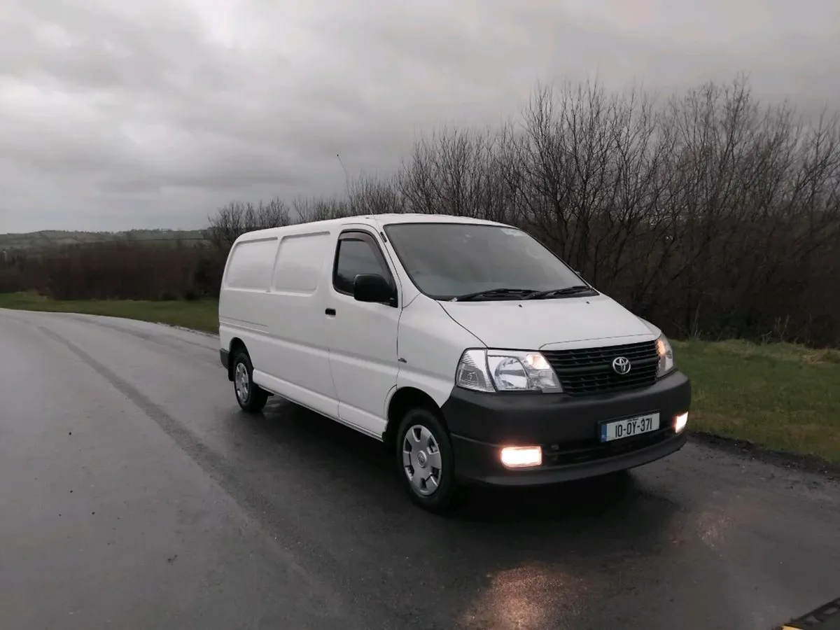 2010 hiace 1 full year cvrt and tax - Image 2