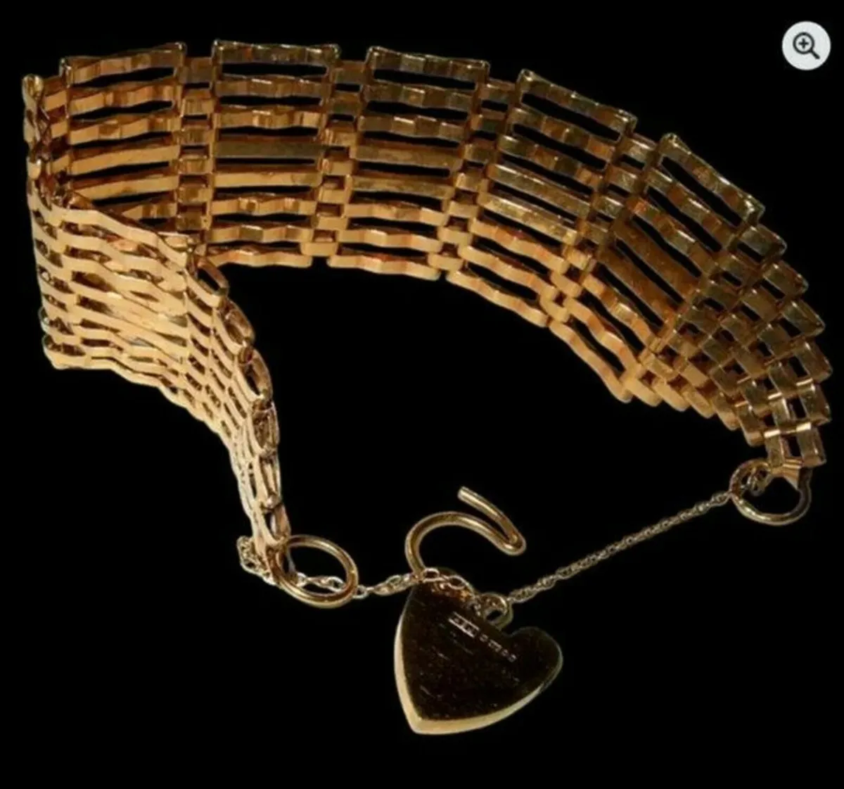 Vintage Hallmarked 9ct Gate/Padlock Bracelet - Image 3