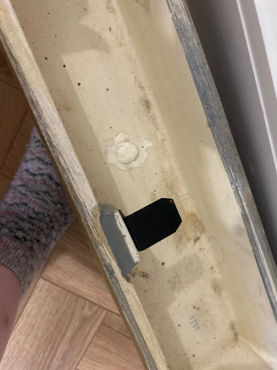 Mantelpiece wood-effect heat proof ceramic - Image 4