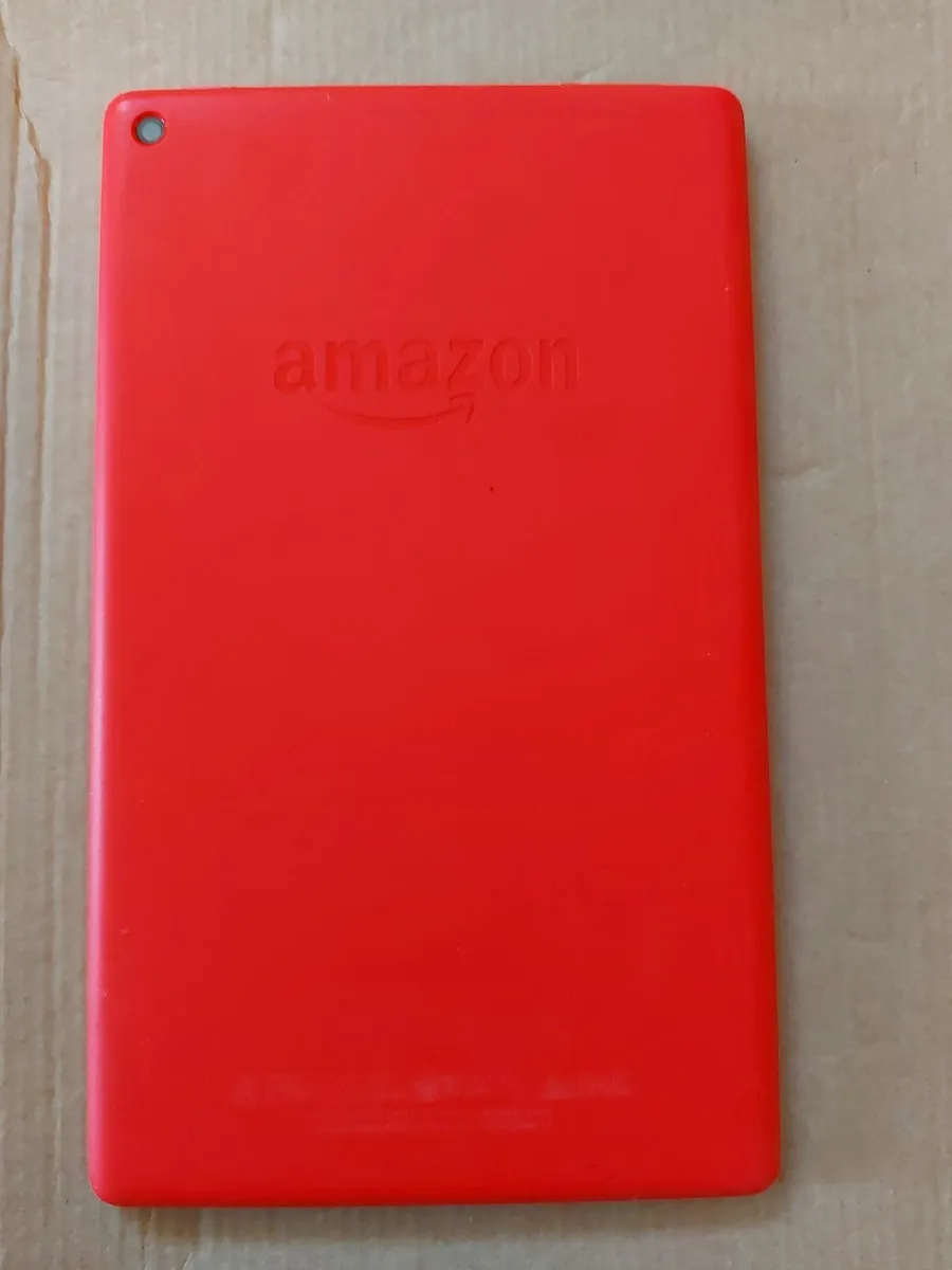 Amazon Fire HD 8 (8th Generation) 16GB, Red - Image 3