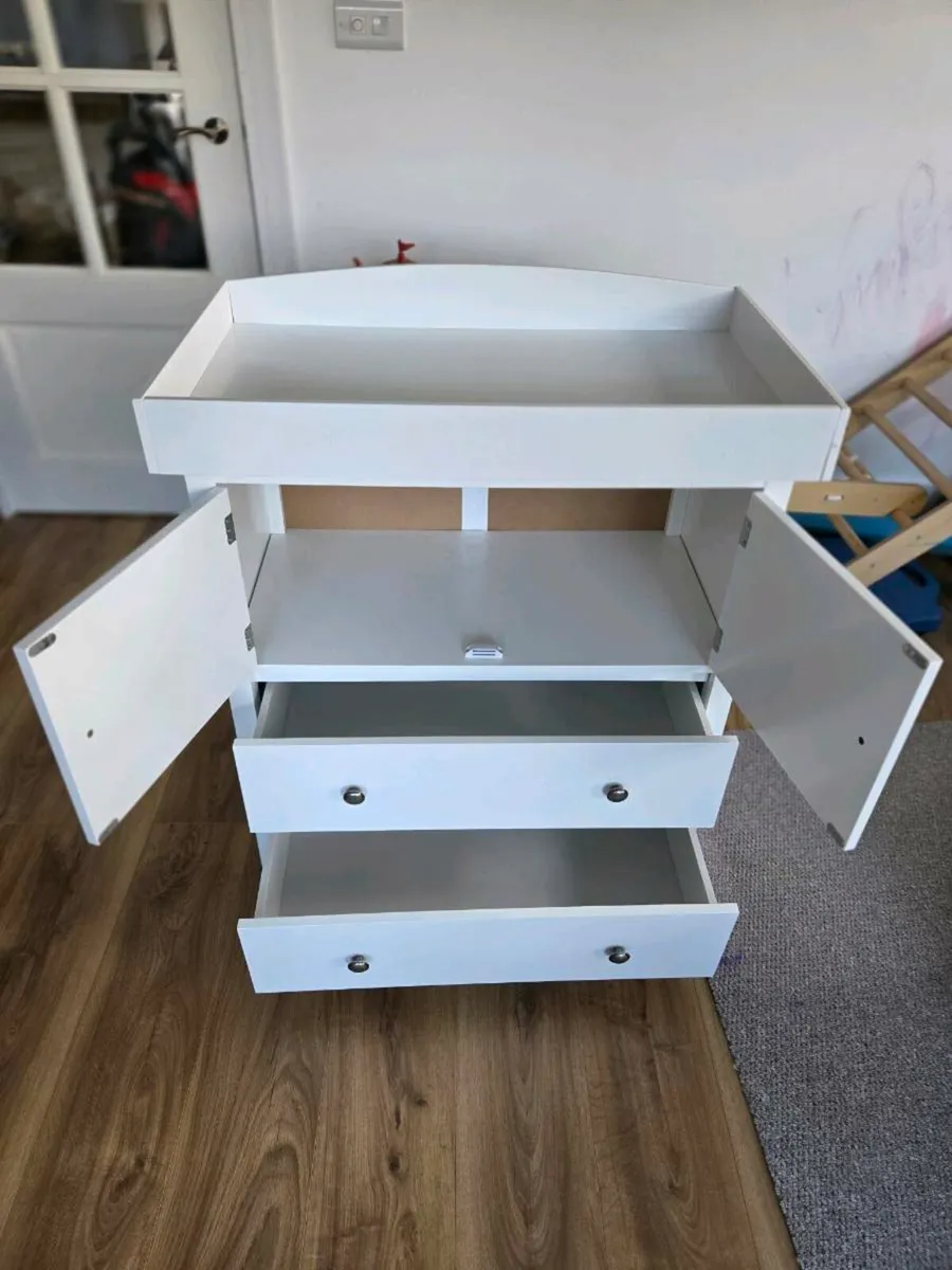 Baby Changing Unit - Image 3