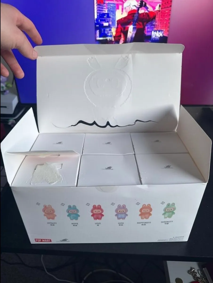 Labubu Big Into Energy - Image 4