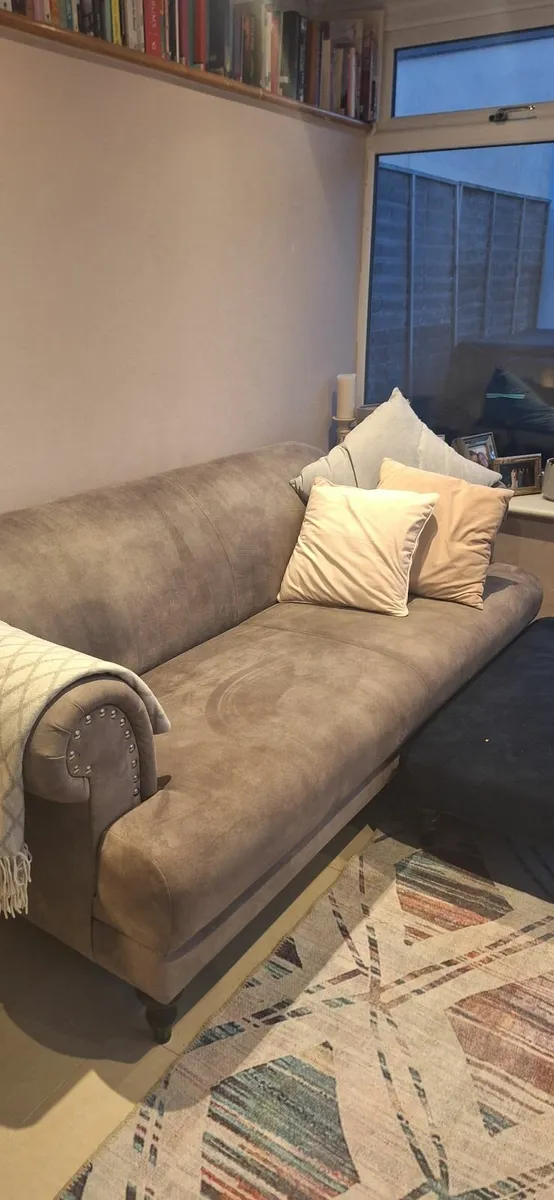 Matching Sofa 3+2 - Image 1