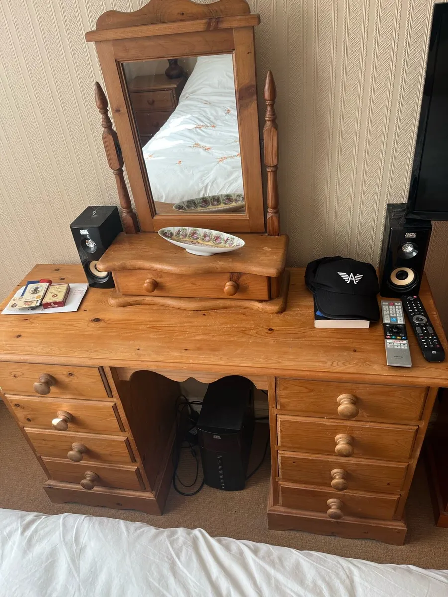 Vanity Table & Mirror - Image 1