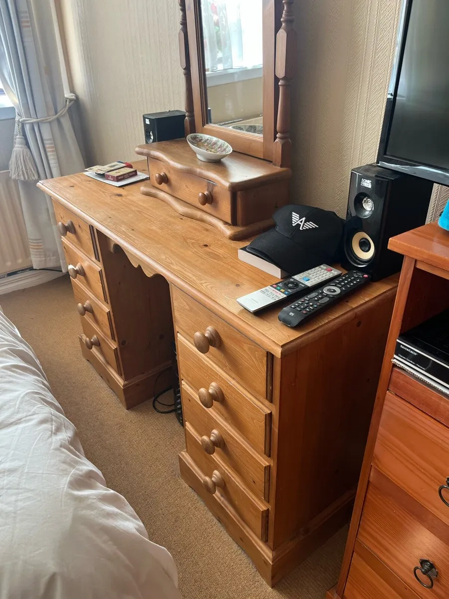 Vanity Table & Mirror - Image 2