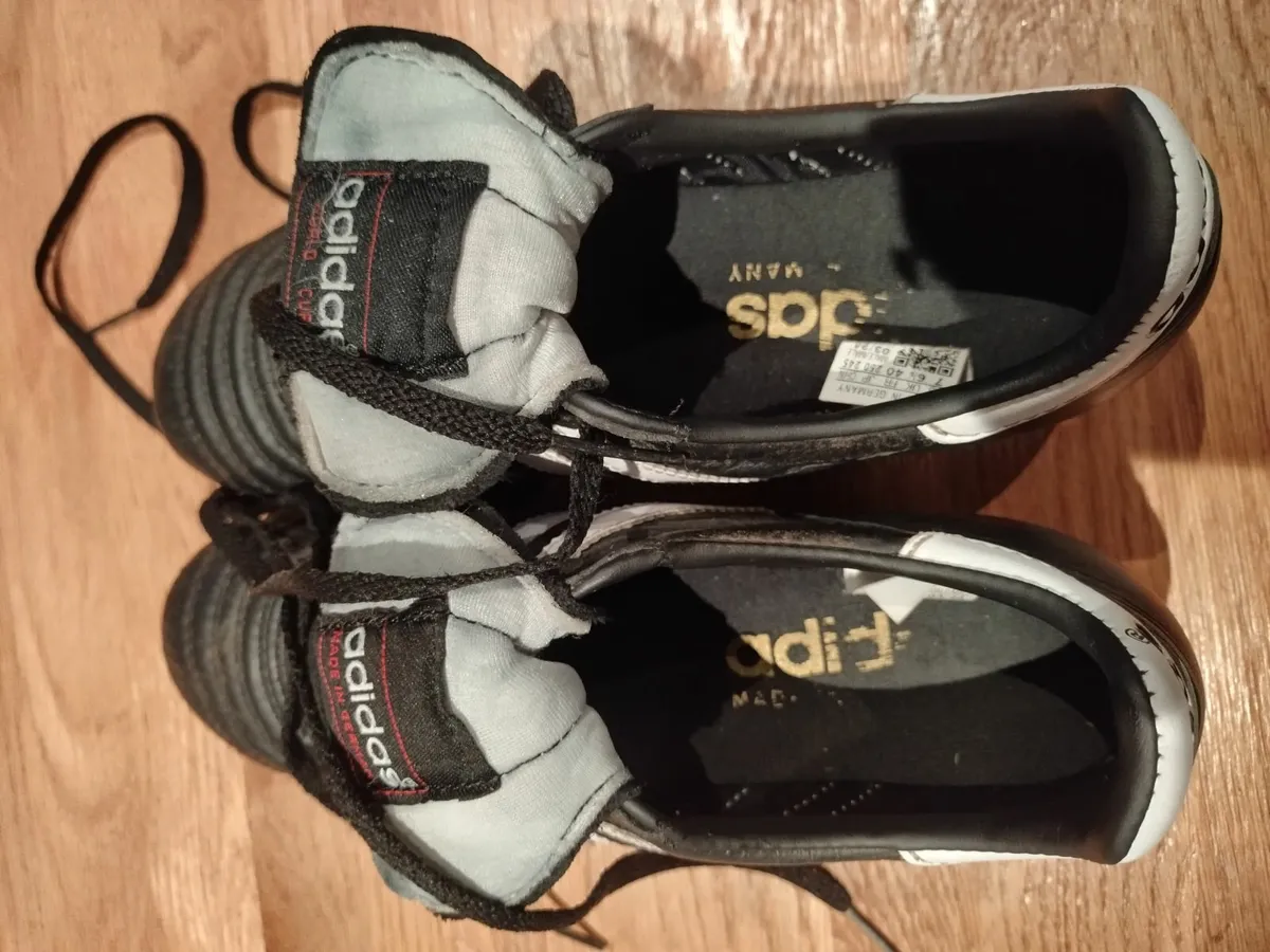 Football boots - Image 4