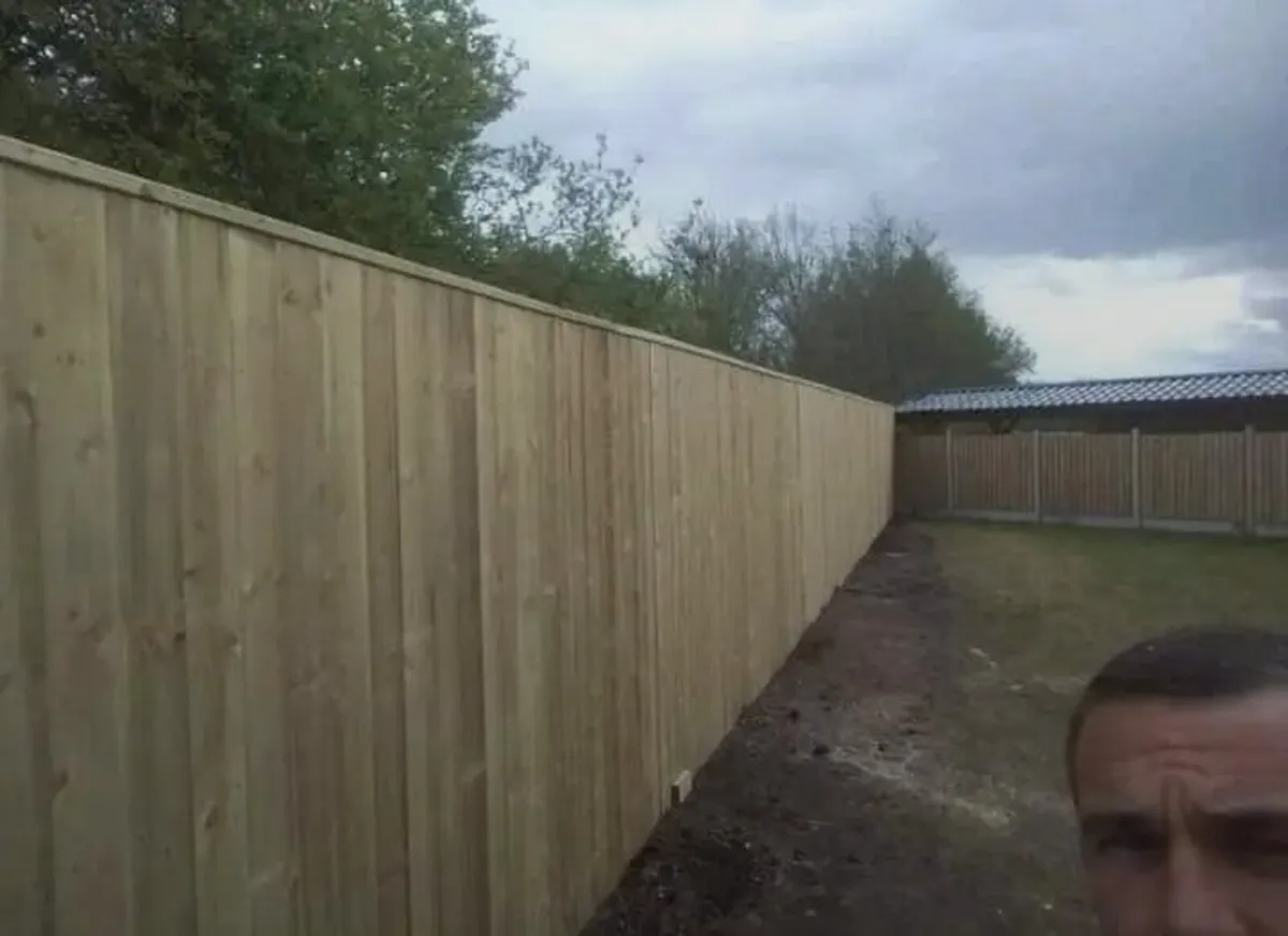 Fencing Gates Decking carpentry construction - Image 1