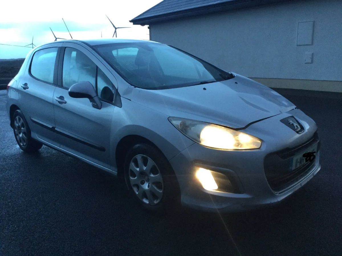 2011  Peugeot 308 Automatic - Image 1