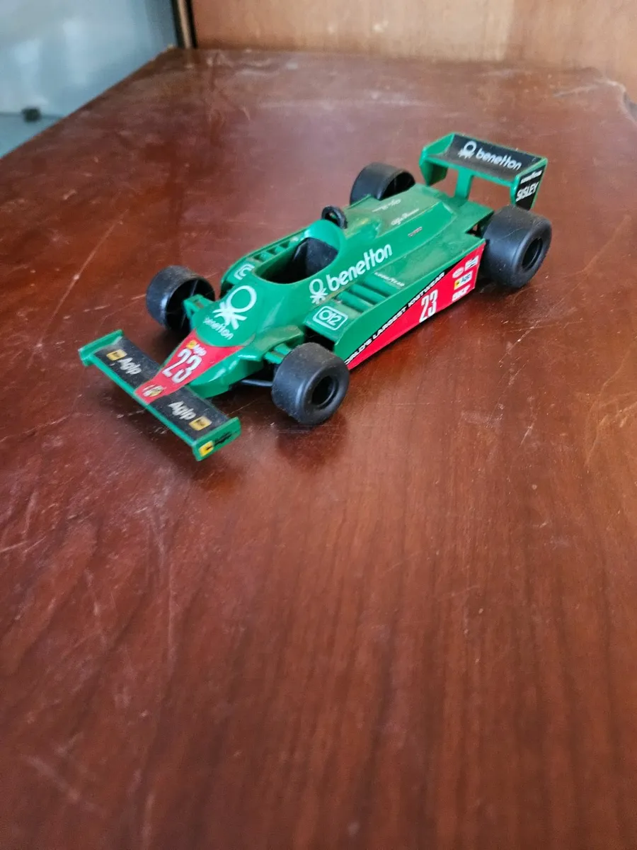 Corgi Burago Formula 1 1.24 - Image 1