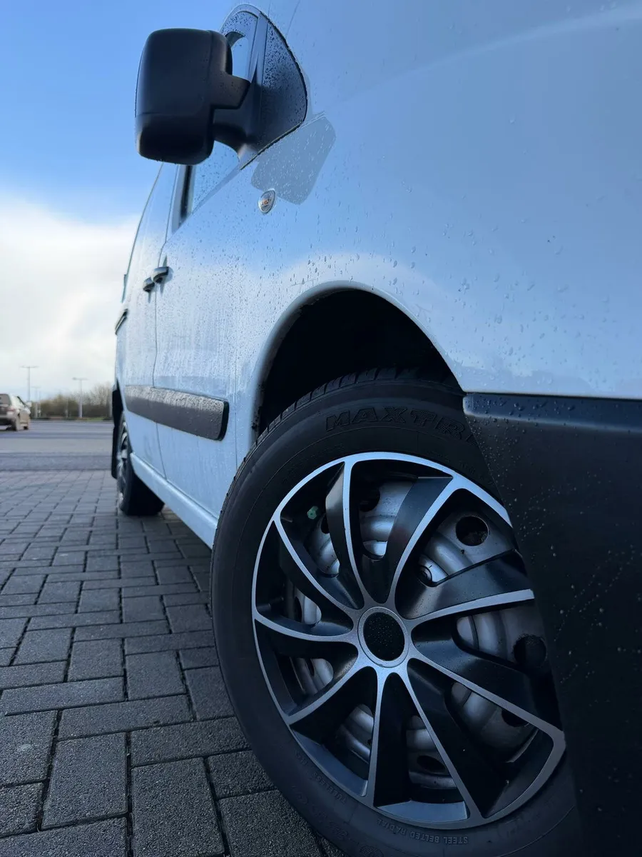 Peugeot Expert - Image 4