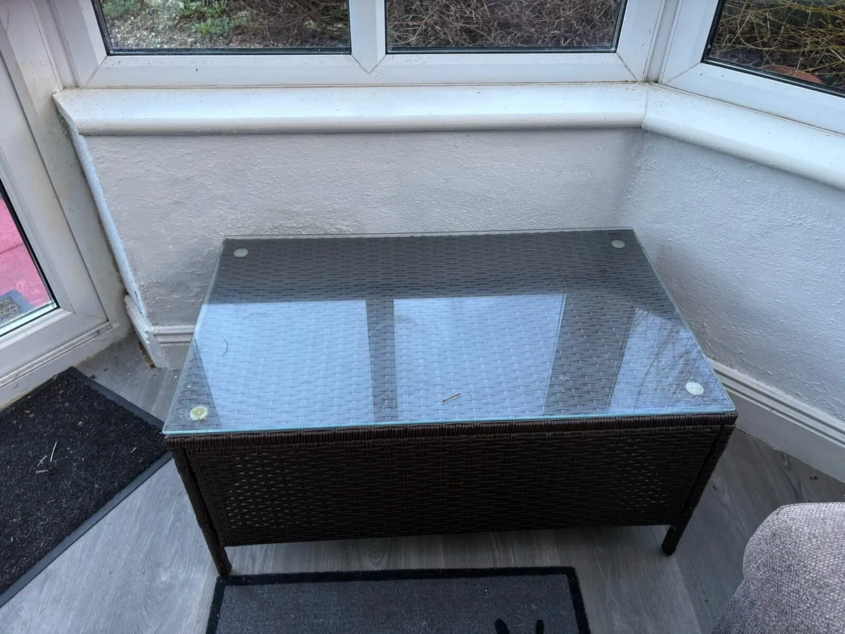 Conservatory / garden furniture - Image 4