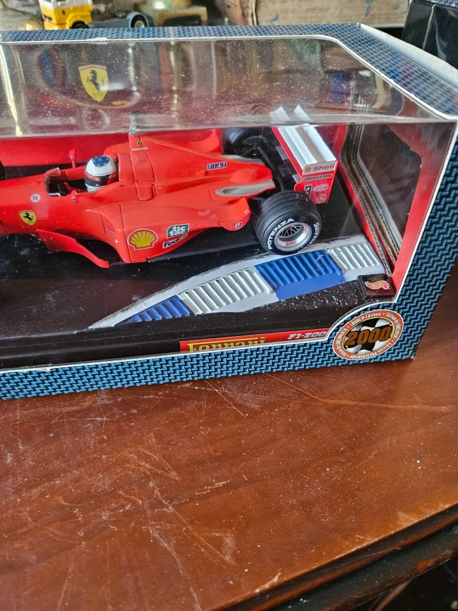 Corgi Hotwheels Formula 1 Michael Schumacher - Image 3
