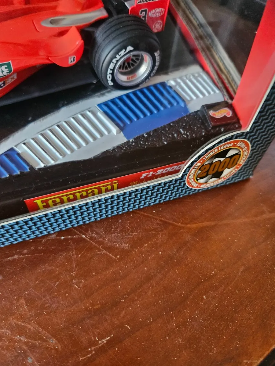 Corgi Hotwheels Formula 1 Michael Schumacher - Image 4