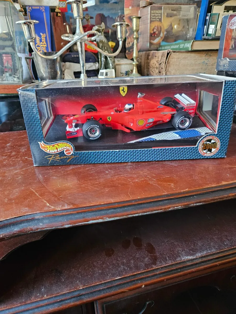 Corgi Hotwheels Formula 1 Michael Schumacher - Image 1