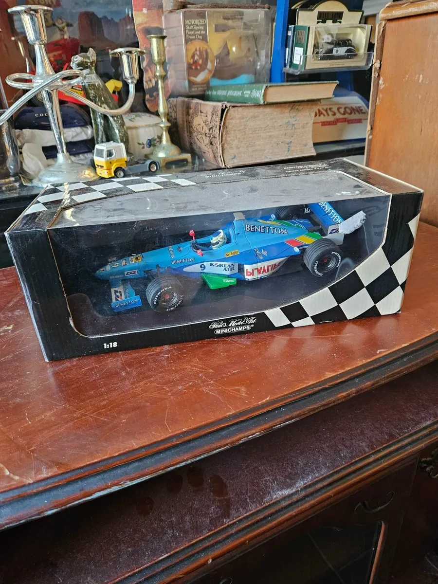 Corgi Minichamps Formula 1 Benetton - Image 1