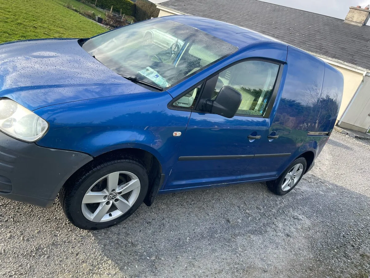 07 caddy van - Image 1
