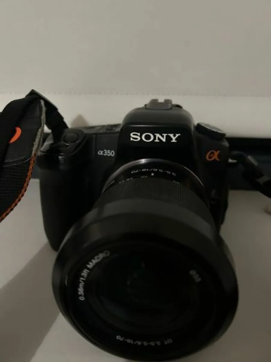 Sony α360 DSLR Camera - Image 2