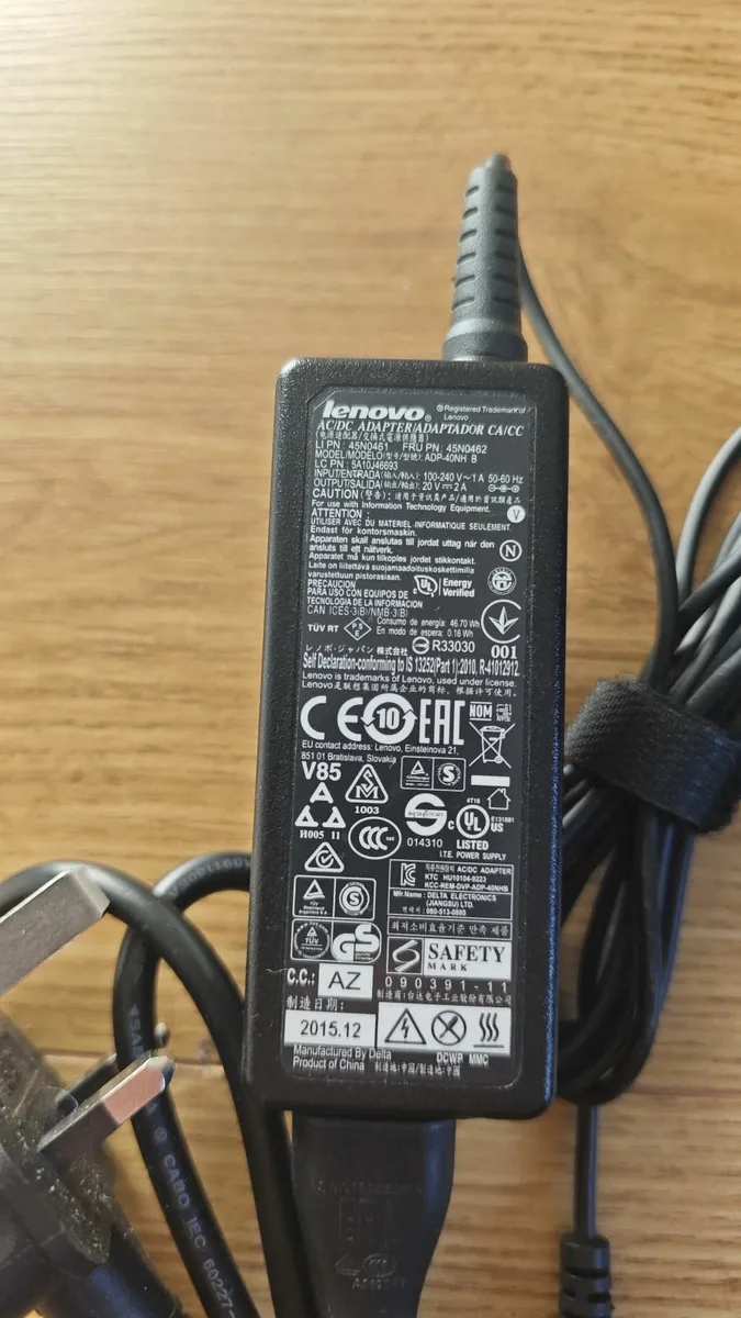 Lenovo 40W 20V 2A Adapter Charger Power Supply - Image 2